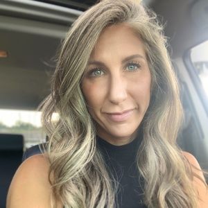 Meet your Posher, Shelli